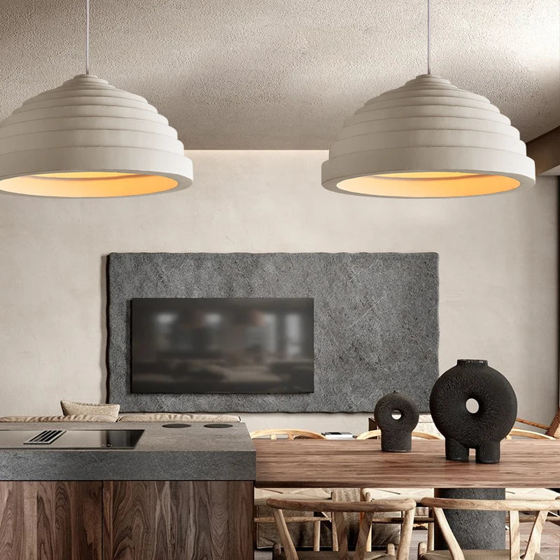 LED-Pendelleuchte im minimalistischen nordischen Wabi-Sabi-Design - vue 4 sur 9
