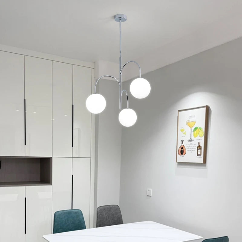 Moderner Kronleuchter aus Eisen und Glas für die Innendekoration - vue 3 sur 7