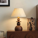 Tischlampe im mittelalterlichen Stil aus Massivholz mit schlichtem Retro-Design