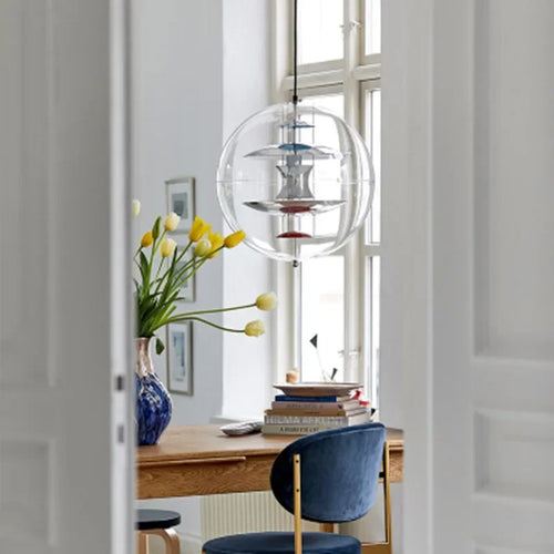 Moderne Pendelleuchte Globus dänisches Design aus PVC - vue 3 sur 9