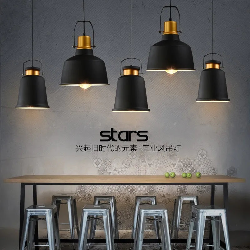 suspension rétro américaine en fer pour café et restaurant - vue 4 sur 8