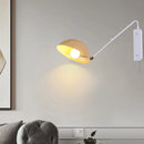 Retro-nordische Wandleuchte mit langem Arm und modernem LED-Design