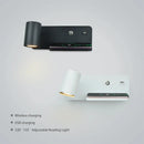 Moderne LED-Wandleuchte mit USB-Anschluss und kabelloser Ladefunktion