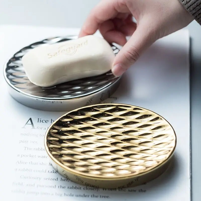 porte-savon en céramique et porcelaine décoratif pour salle de bain - vue 4 sur 6
