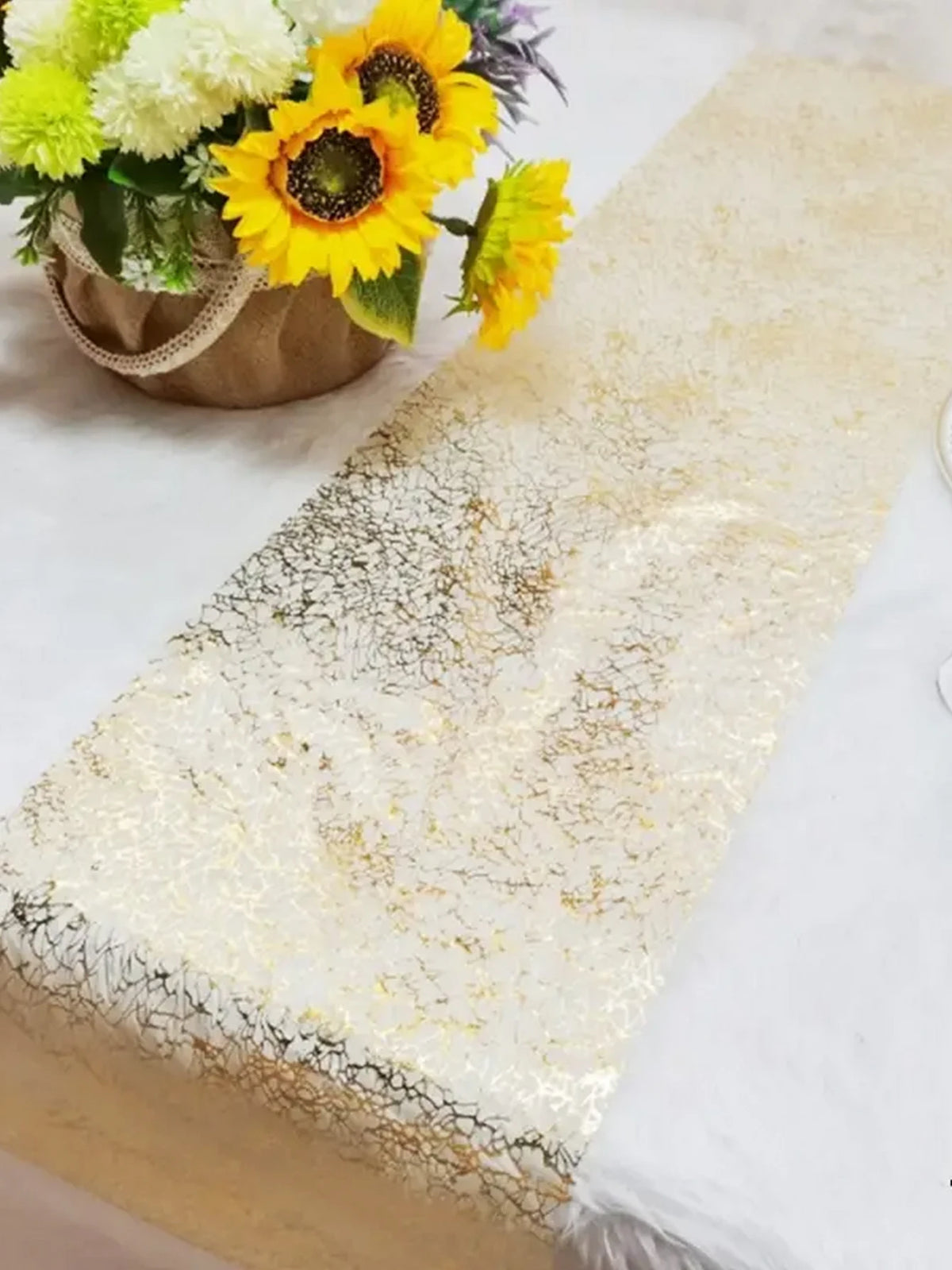 Chemin de table rose gold paillettes métallisées fête - vue 4 sur 7