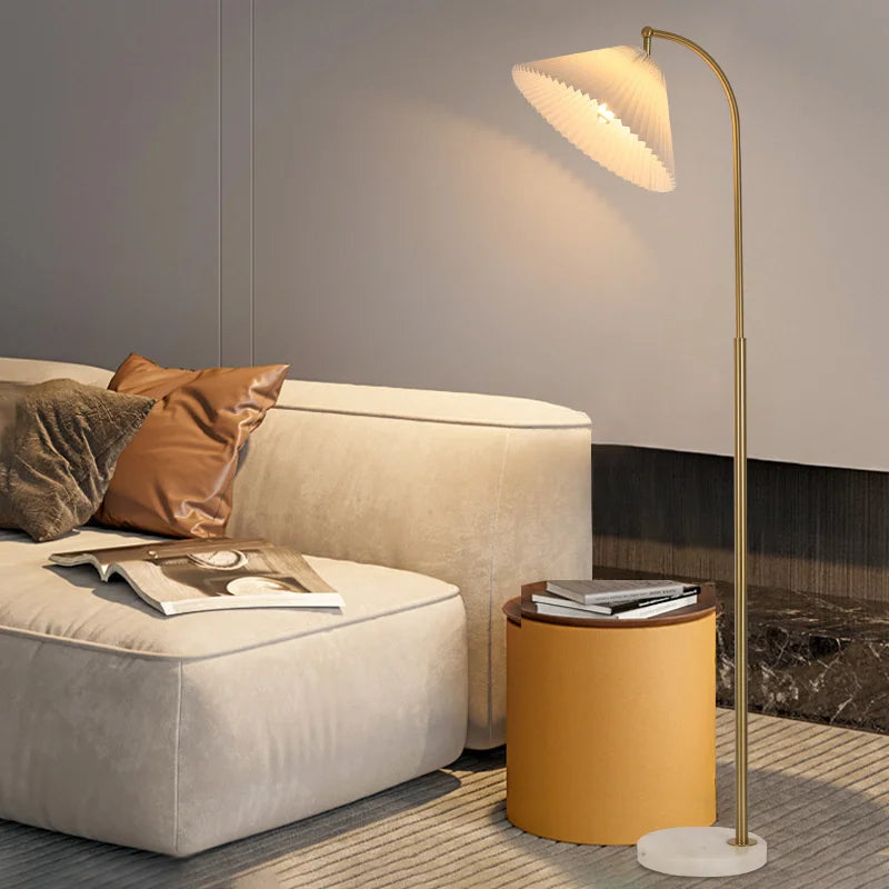 lampe de sol minimaliste de luxe avec table verticale réglable - vue 4 sur 14