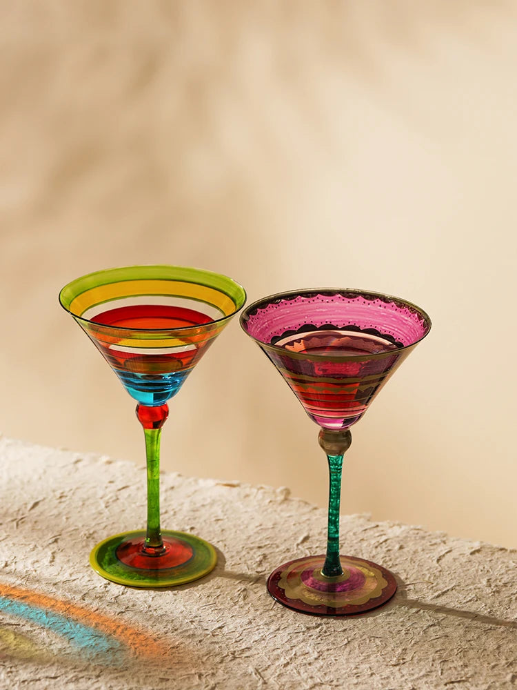 Verres à vin nordiques design créatif pour bar