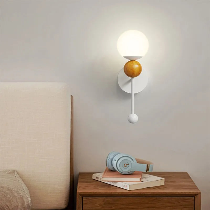 Applique murale LED en bois au design nordique moderne - vue 5 sur 8
