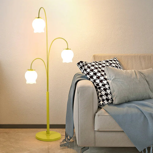 lampe de chevet style américain avec motifs floraux pour cadeau anniversaire