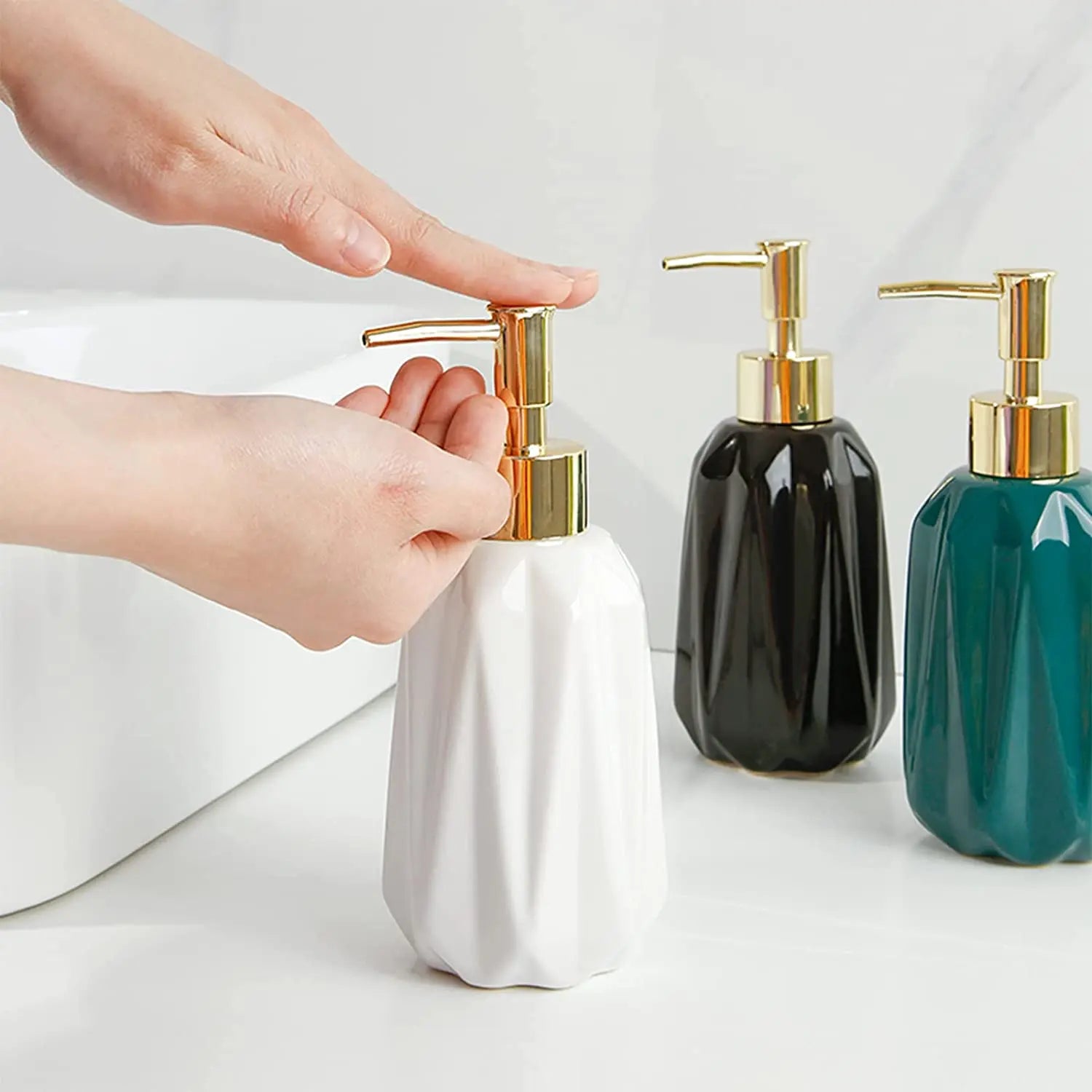 distributeur de savon en céramique avec pompe rechargeable pour liquide - vue 3 sur 6