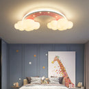 Moderner und gemütlicher Deckenleuchte für das Kinderzimmer mit Wolken- und Regenbogendekor