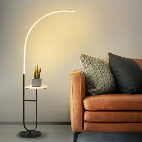 lampadaire à led avec rangement design minimaliste pour lecture et détente