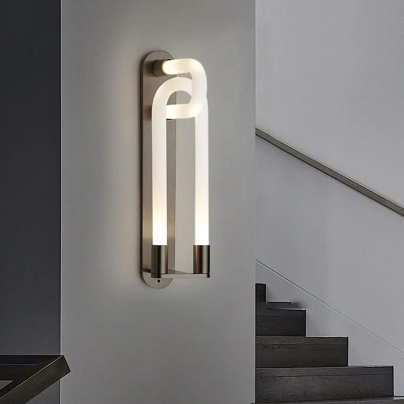 applique murale led design en métal et acrylique pour maison