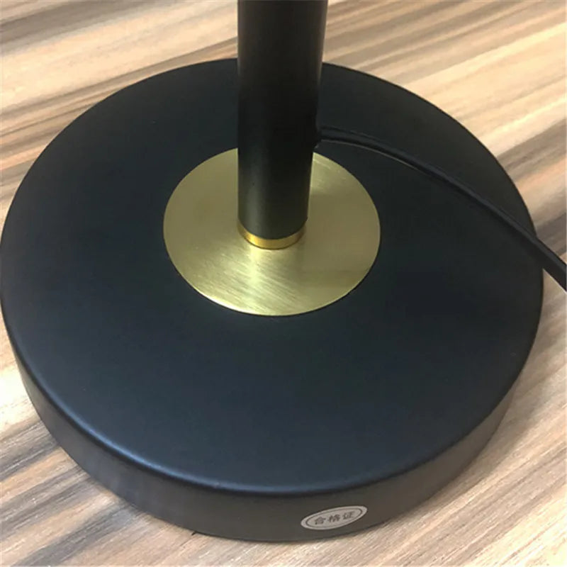 lampe de table en tissu vintage nordique design luxe - vue 7 sur 10