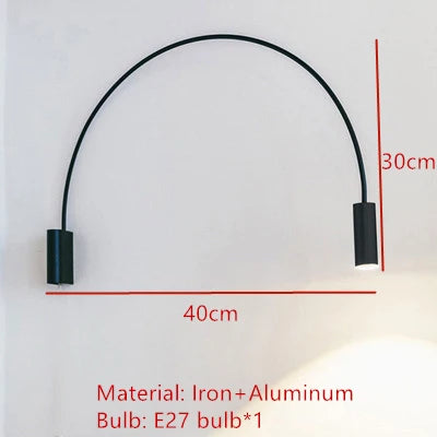 Gebogene LED-Wandleuchte aus goldfarbenem Metall G9