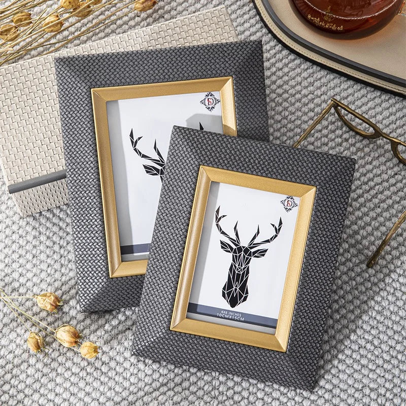 cadre photo en métal cuir luxe pour bureau et décoration - vue 6 sur 9