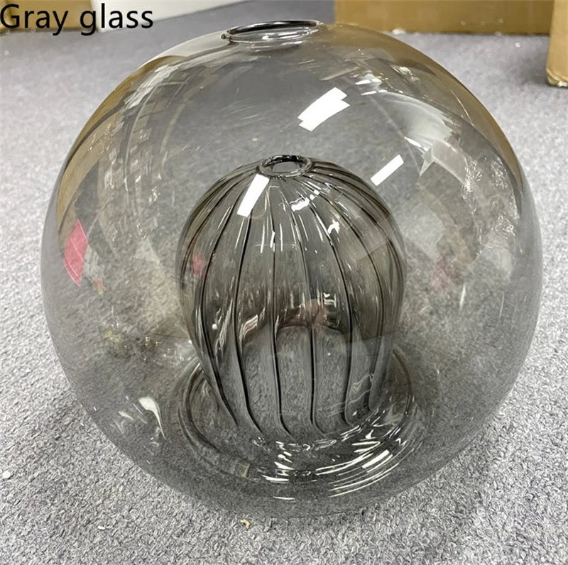 suspension ronde en verre style industriel lumineux et élégant - vue 7 sur 12
