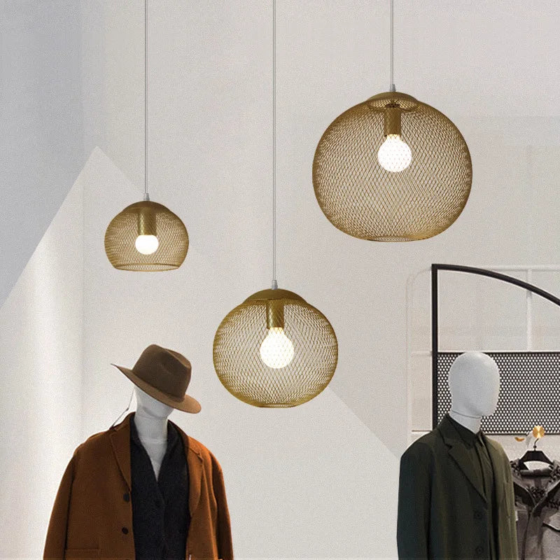 suspension industrielle vintage led en fer doré - vue 4 sur 4