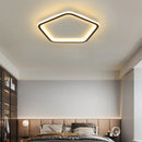 Moderner LED-Kronleuchter mit mehreren Formen für die Dekoration