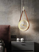 LED-Pendelleuchte mit Leder und Glas im Retro-Design