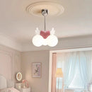 lustre romantique pour chambre d'enfant décor princesse en verre