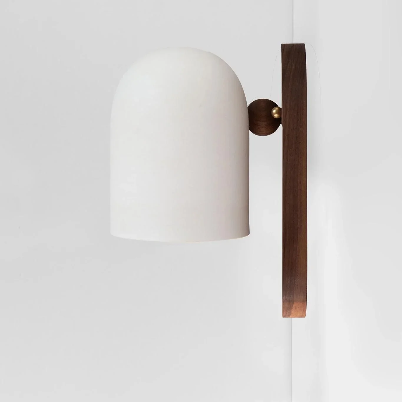 Walnut Wood Iron, Simple Modern Wabi-sabi style, Wall Sconce for Bedroom, Bedside, Living, Dining Room, Corridor Aisle - vue 3 sur 8