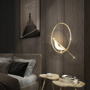 Golden Bird LED-Wandleuchte drehbar hängend