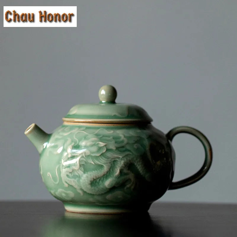 Théière céladon yue kiln dragon phénix relief filtre - vue 6 sur 7
