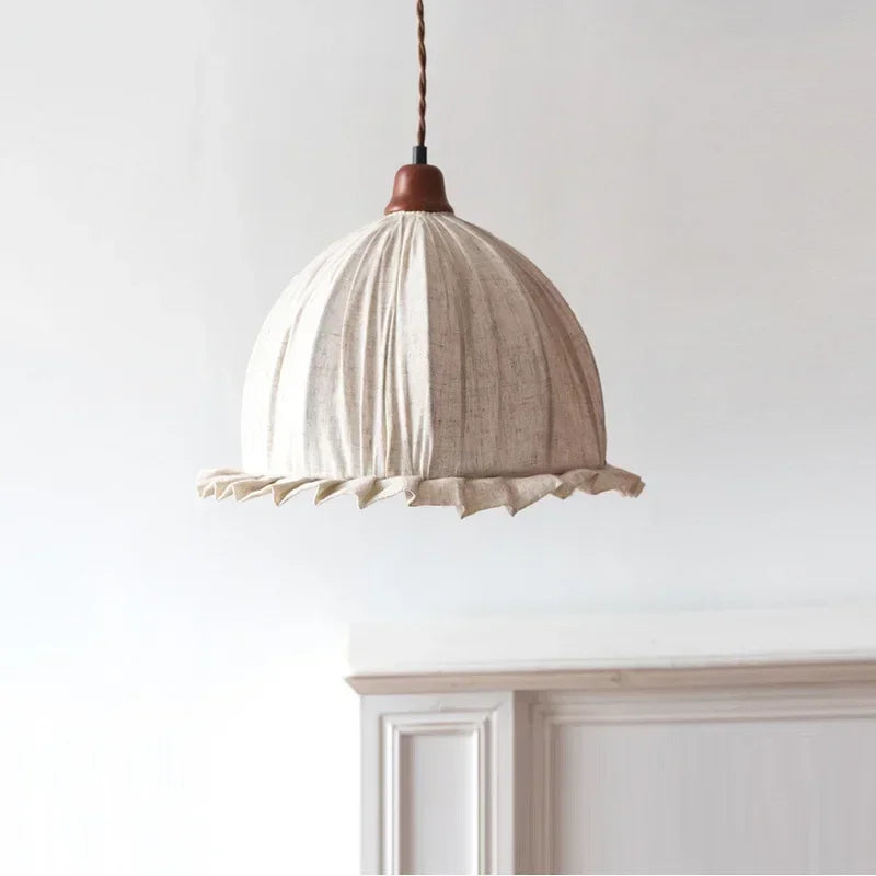 lustre en forme de bourgeon romantique en coton et lin - vue 5 sur 8