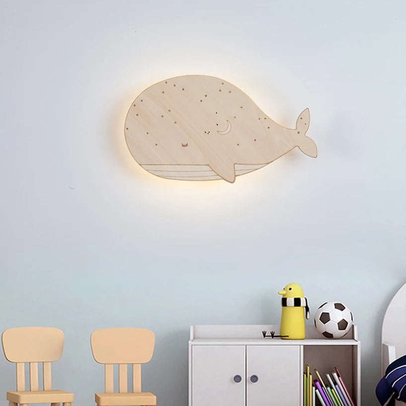 Applique murale led en bois en forme de baleine pour enfants - vue 3 sur 8