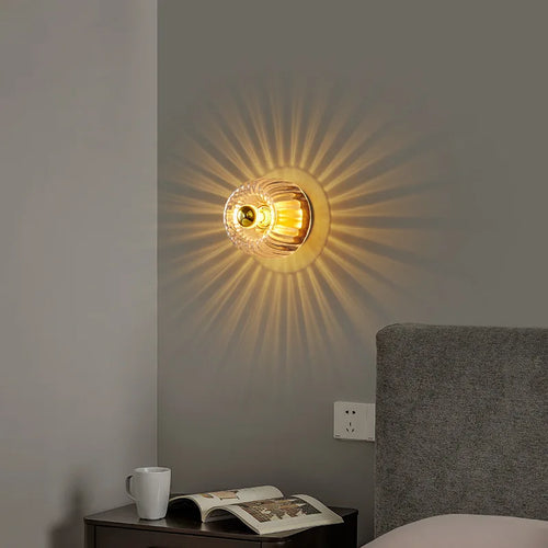 Romantische Glaswandleuchte mit warmweißem Licht für stimmungsvolle Innenbeleuchtung - vue 3 sur 10