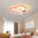plafonnier LED chambre enfants en forme de coeur rose