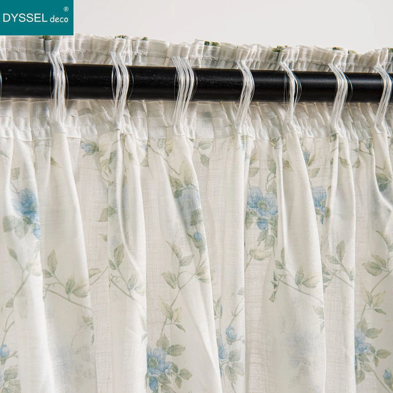 Rideau voile transparent motif floral style moderne salon