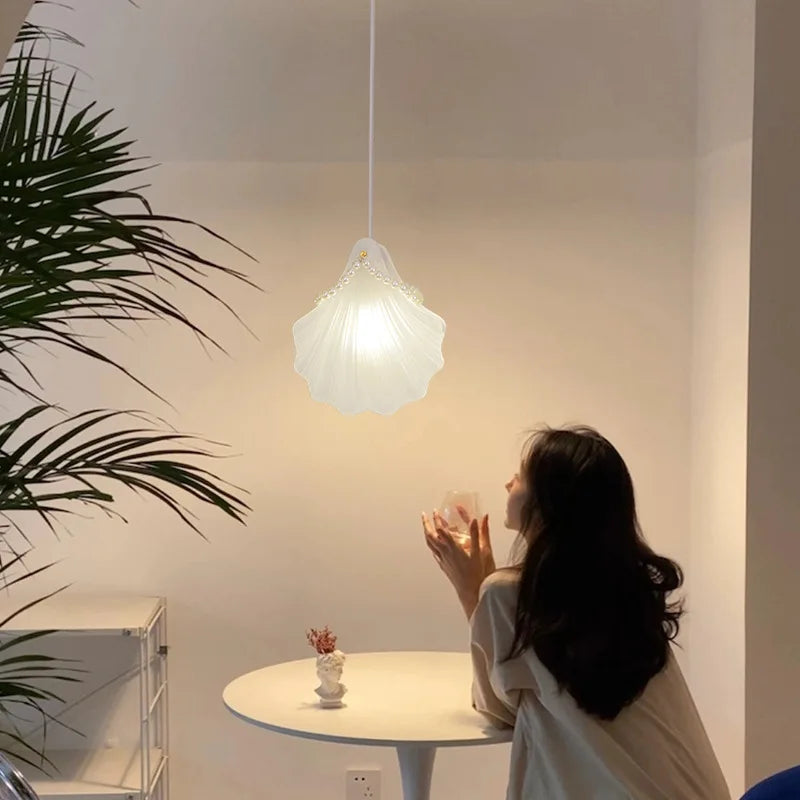 Suspension moderne simple led atmosphère chaleureuse - vue 2 sur 9