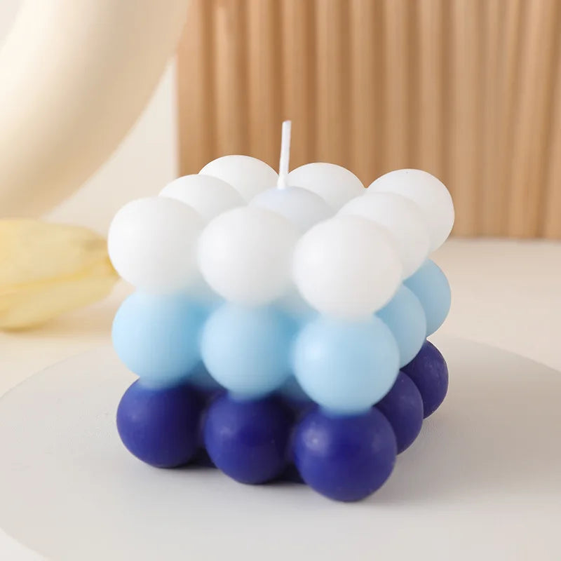 bougie parfumée big cube pour décoration moderne et aromathérapie - vue 25 sur 39