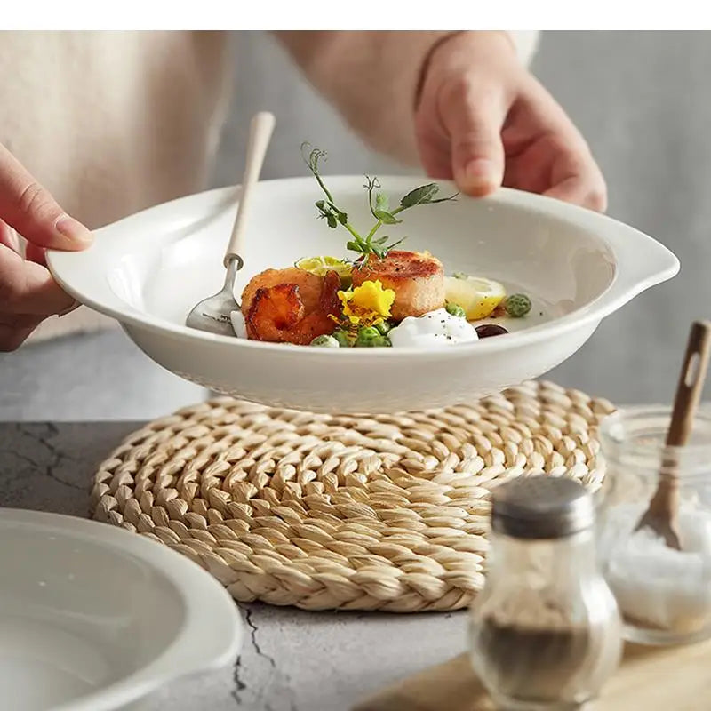 Assiettes ceramique forme irreguliere style moderne cuisine