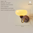 Wandleuchte aus Holz mit japanischem Glas und Blaulichtfilter