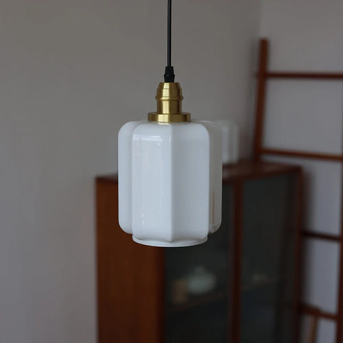 Japanische Pendelleuchte aus Glas im skandinavischen Design für ein elegantes Interieur - vue 4 sur 8