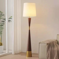 lampadaire rétro minimaliste luxe pour un intérieur chaleureux