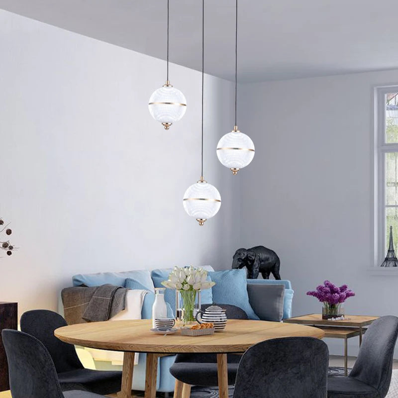 suspension boule acrylique moderne pour restaurant et bar - vue 7 sur 16