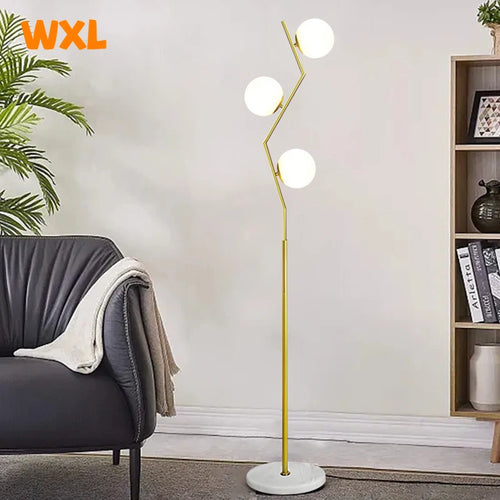 Moderner LED-Stehleuchte aus Eisen und Glas im nordischen Design für die Innendekoration - vue 7 sur 8