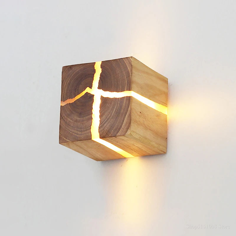 applique murale en bois et résine créative en forme de cube - vue 9 sur 9