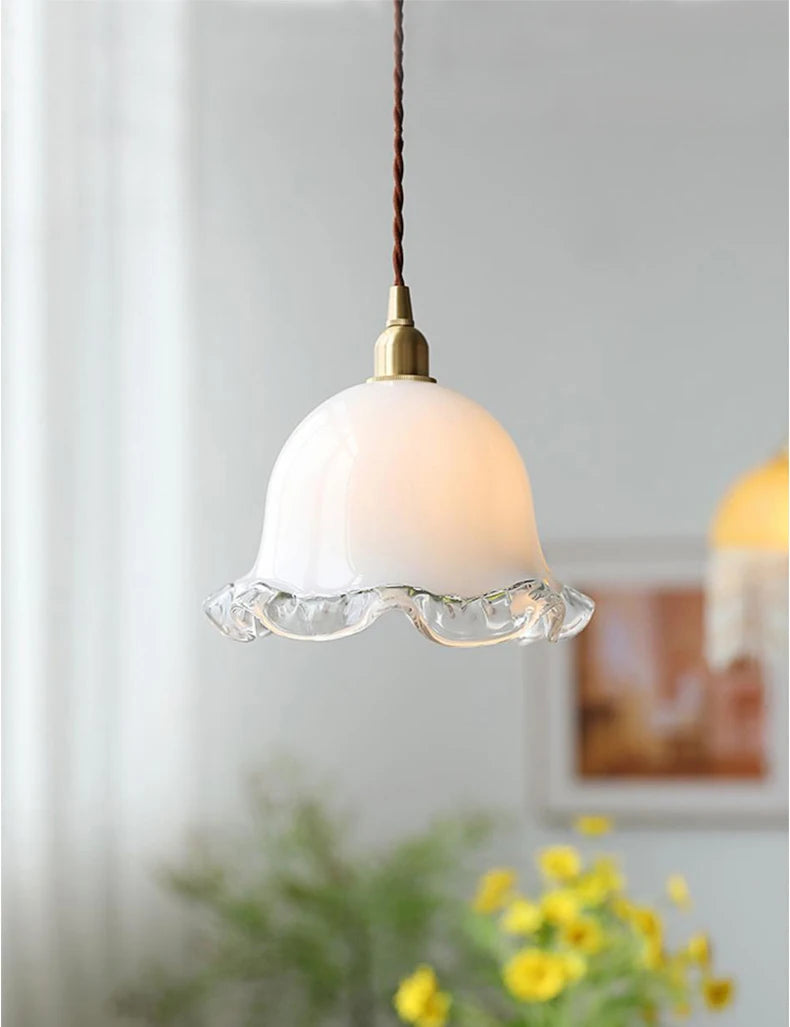 lustre vintage en forme de bourgeons de fleurs en verre nordique - vue 3 sur 7