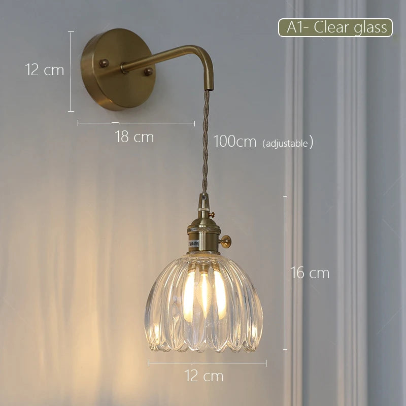 Wandleuchte aus floralem Glas im japanischen Retro-Stil modern und elegant