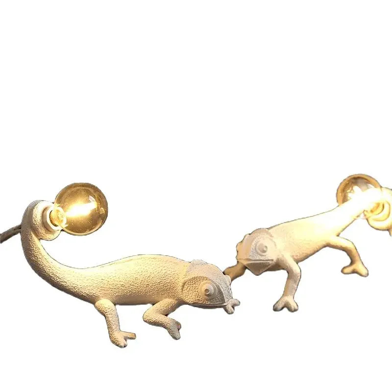 lampe de bureau lézard caméléon moderne et ludique en résine - vue 6 sur 11