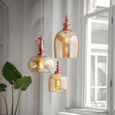 Moderner Kronleuchter aus Glas im minimalistischen skandinavischen Design
