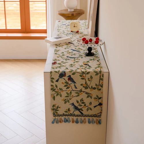 Chemin de table jacquard animal style nordique pompons