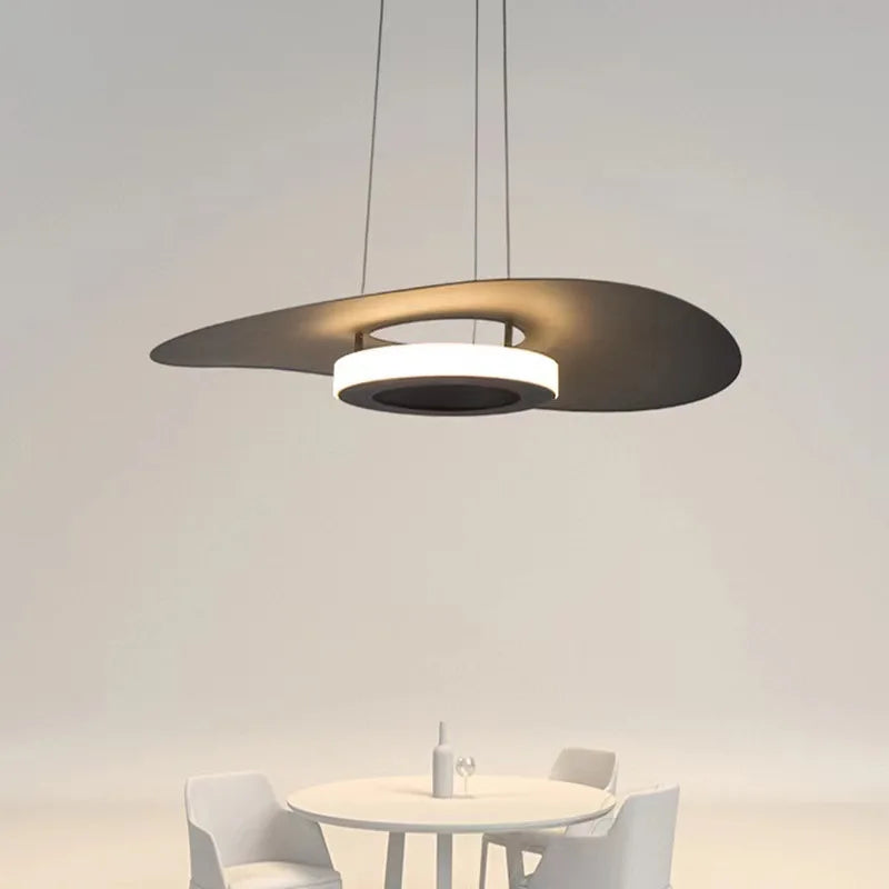 Suspension LED en métal au design nordique variable - vue 4 sur 12