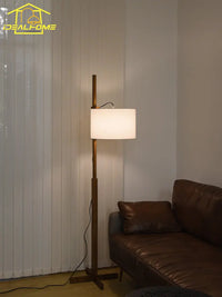 Japanische Wabi-Sabi-Stehleuchte aus Massivholz mit modernem, verstellbarem Licht