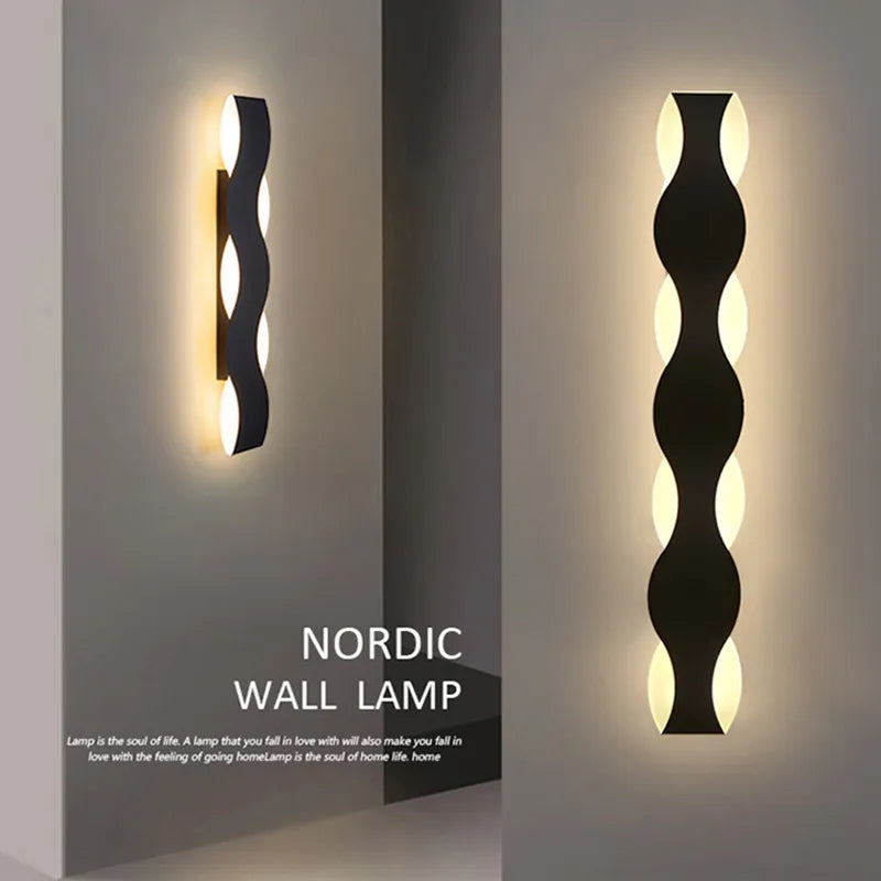 Moderne LED-Wandleuchte in Wellenform für den Innenflur - vue 5 sur 18